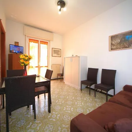 Italianway - Giardini 13 Apartman