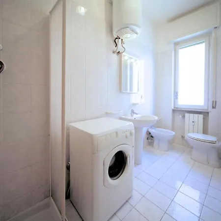 Italianway - Giardini 13 *